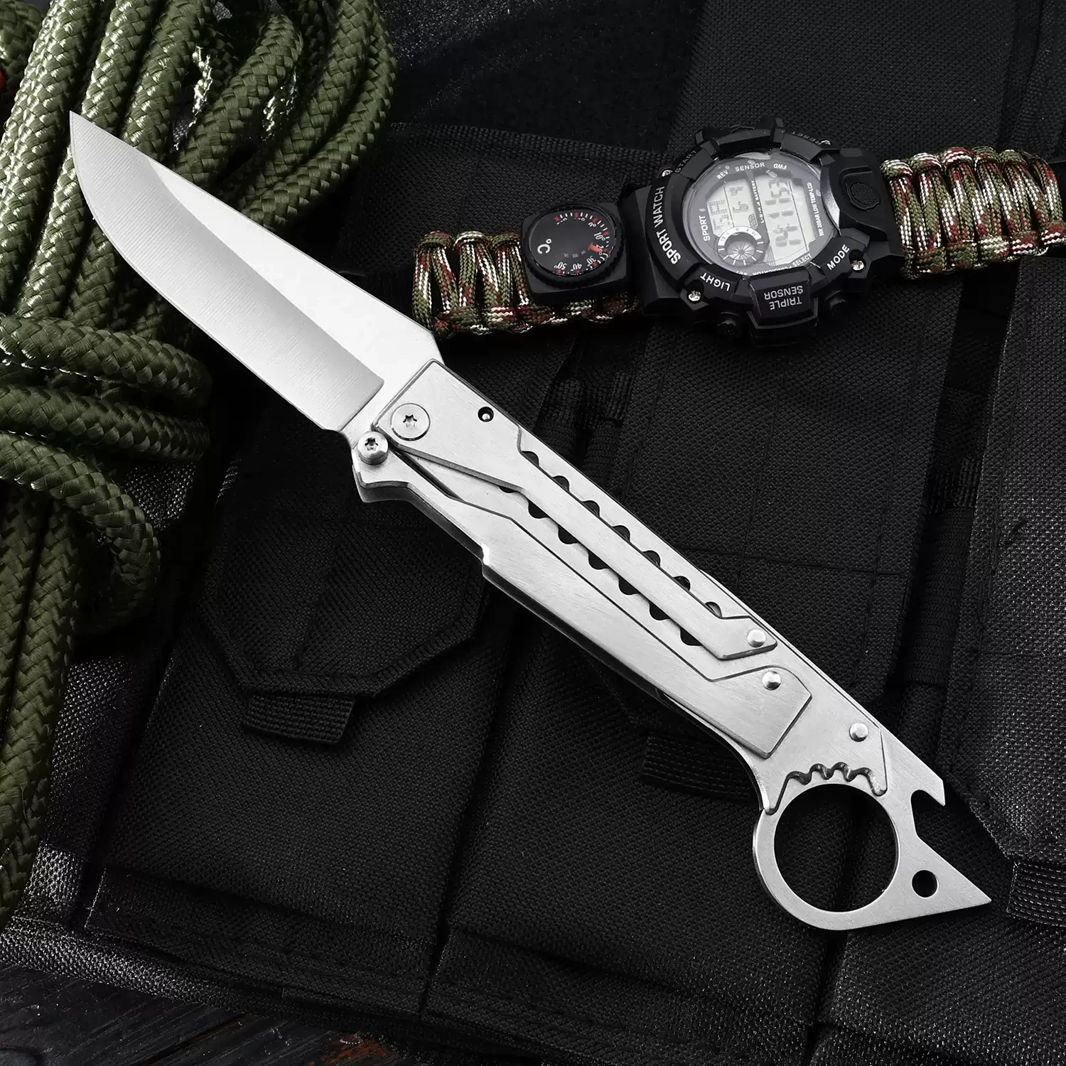 Sky-breaking multifunctional mechanical folding knife